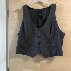 Torrid vest